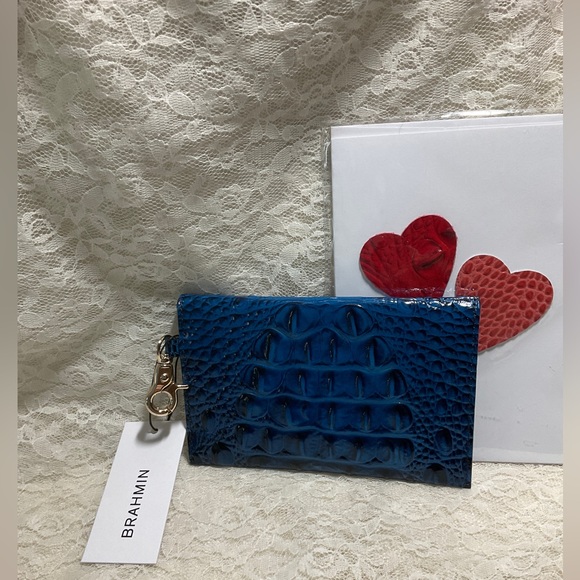 NWOT sapphire mini envelope case PASSPORT PERFECT - Picture 2 of 4